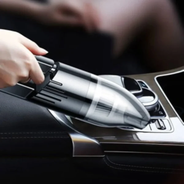 Aspirateur compact pour nettoyage rapide de voiture