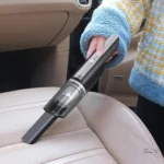 Aspirateur compact sans fil pour nettoyage automobile efficace