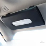 Boîte à mouchoirs design pour pare soleil automobile