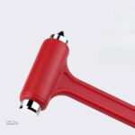 Accessoire essentiel BreakSafe™ pour évacuation rapide en voiture