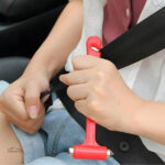 Brise vitre et coupe ceinture BreakSafe™, outil de survie automobile