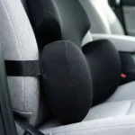 Coussin papillon noir pour soutien dorsal en voiture