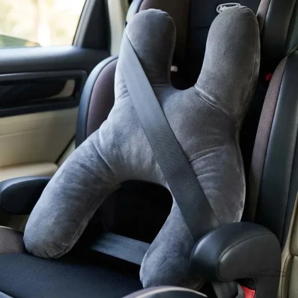 Coussin pour dormir voiture enfant motif chien gris