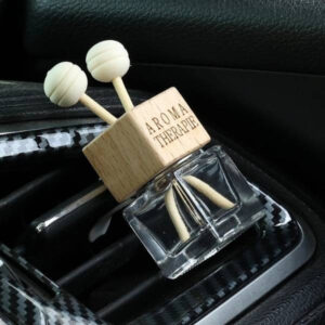 Parfum pour voiture AromaAir, élégant et pratique