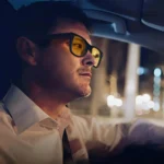 Accessoire automobile : lunettes de soleil polarisées
