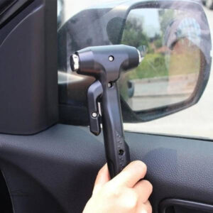 Accessoire essentiel Razor™ pour évacuation rapide en cas d'accident