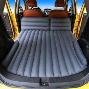 Confort de voyage avec le matelas CarLounge™ pour voiture