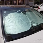 Accessoire voiture pliable pour protection solaire