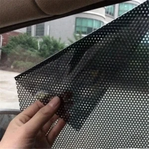 Film pare soleil voiture pour réduire la chaleur intérieure.