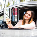 Organiseur de carte grise Glowy™ pour voiture