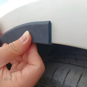 FlexShield protection pour passage de roue automobile