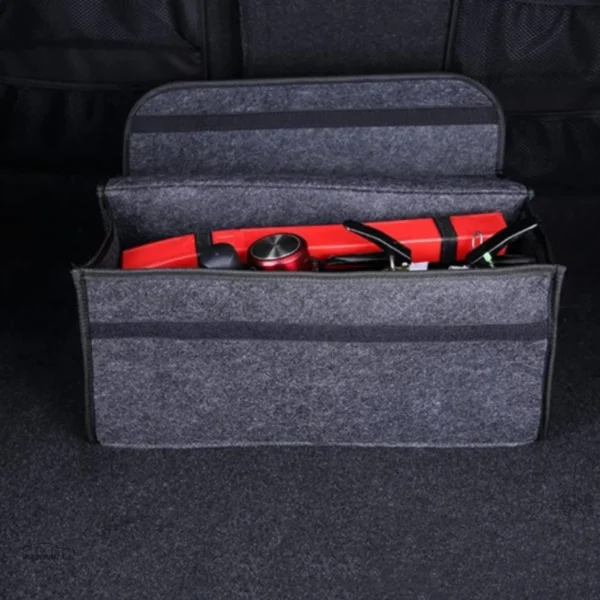 Coffre de voiture optimisé avec le sac FeltBox™ pliable