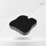 Sur siège voiture en cuir, accessoire mémoire de forme élégant