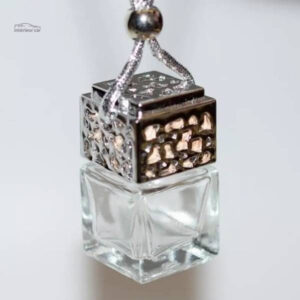 Diffuseur aromatique argent pour une conduite relaxante